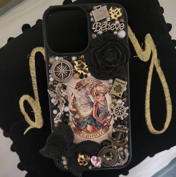 IPHONE 14 PRO MAX CELLPHONE CASE - Picture 2 of 9